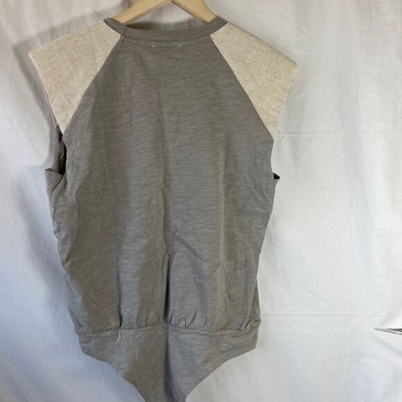 Promesa Grey/Cream Bodysuit NWOT Sz L - Picture 4 of 10